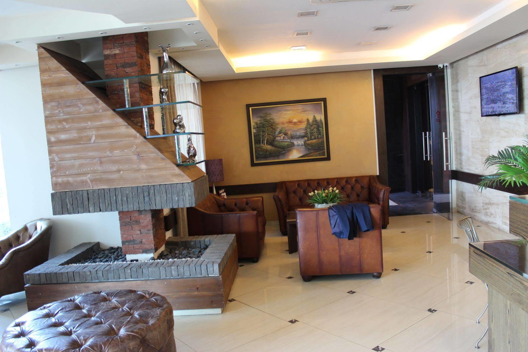 Guias Hotel & Spa Byblos Buitenkant foto